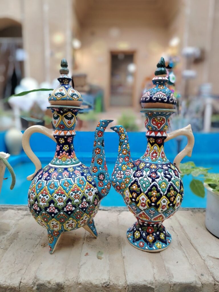 گلدان سفالی میناکاری دهان‌چین‌دار (تکی)